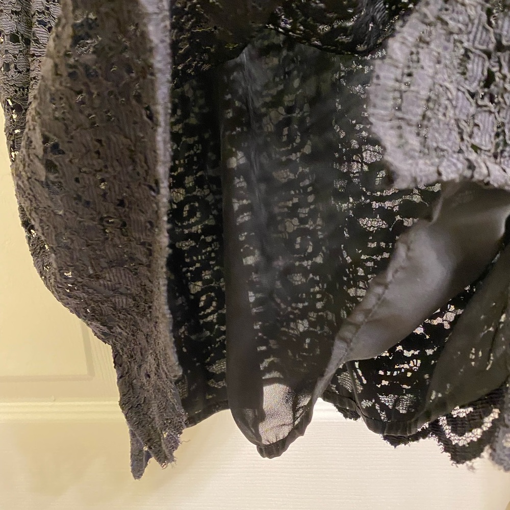 Lace Tank Top - Picture 3 of 6